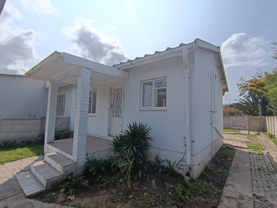 1 Bedroom Property for Sale in Bergsig Western Cape